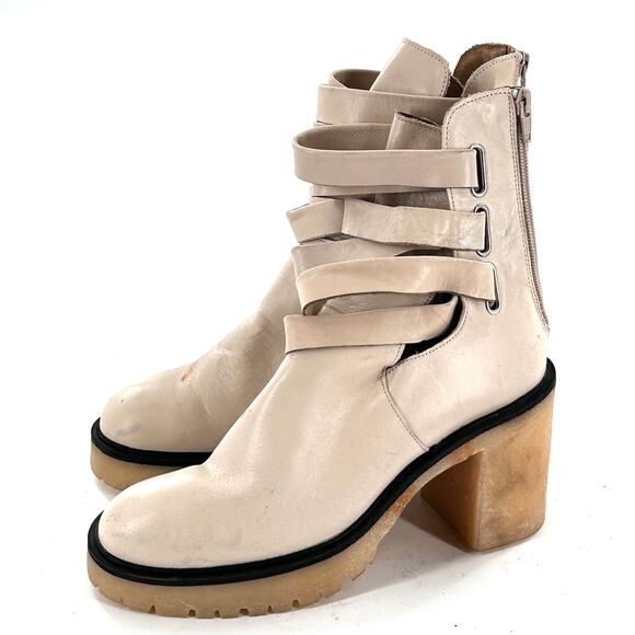 Free People Jesse Cut Out Boots 10 NWOT Leather White Ankle Booties Western - Picture 4 of 11
